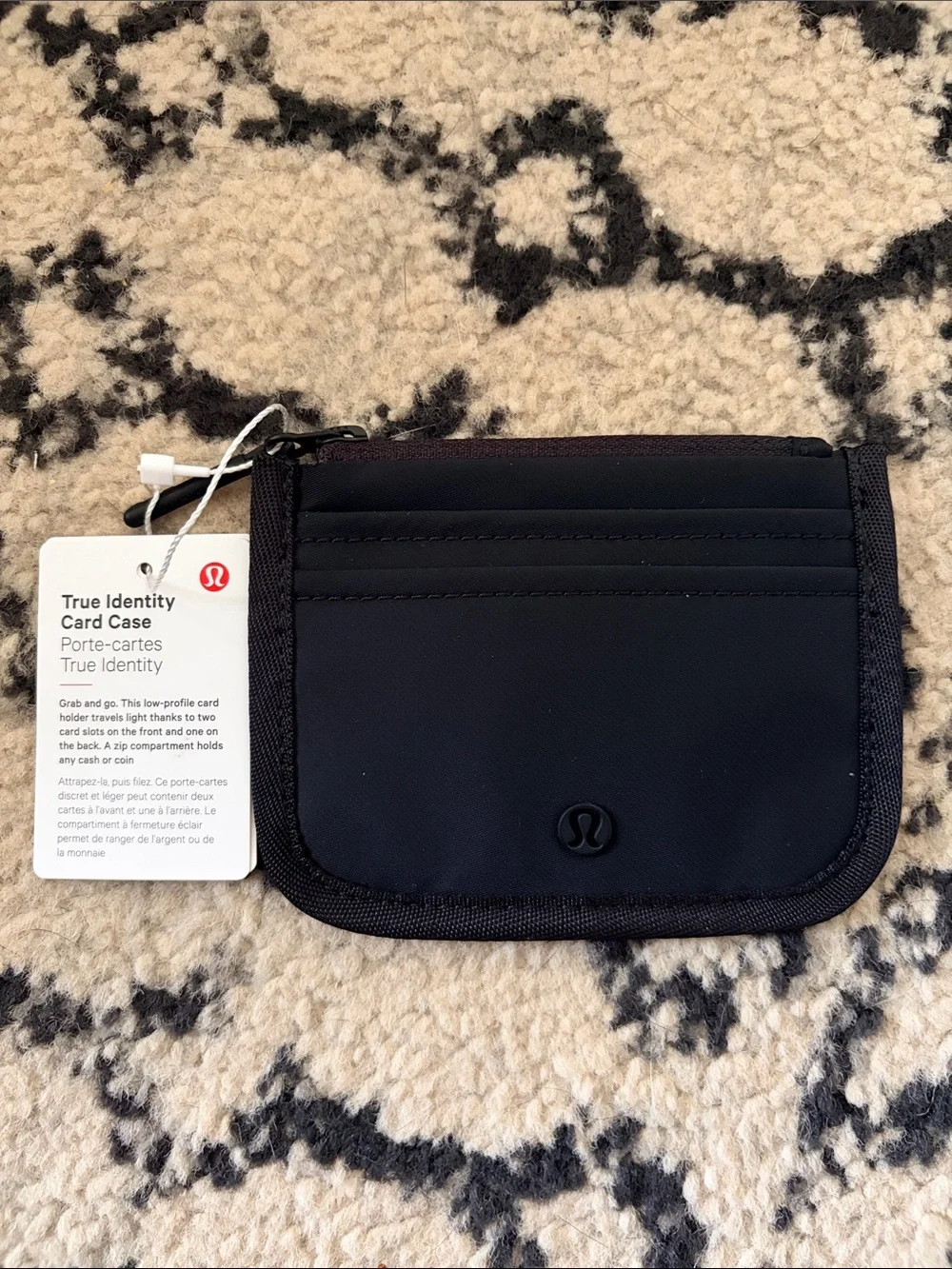 lululemon athletica True Identity Card Case in black